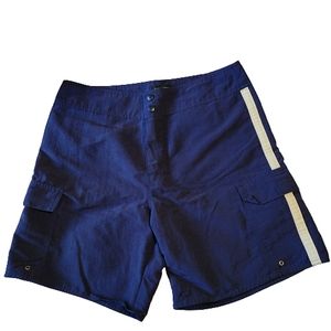 J.Crew men's blue with white stripe board shorts size 33